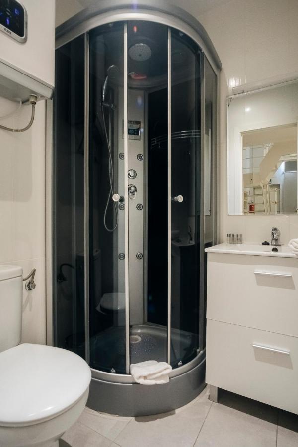 Homeabout Retiro Apartment II Мадрид Екстериор снимка